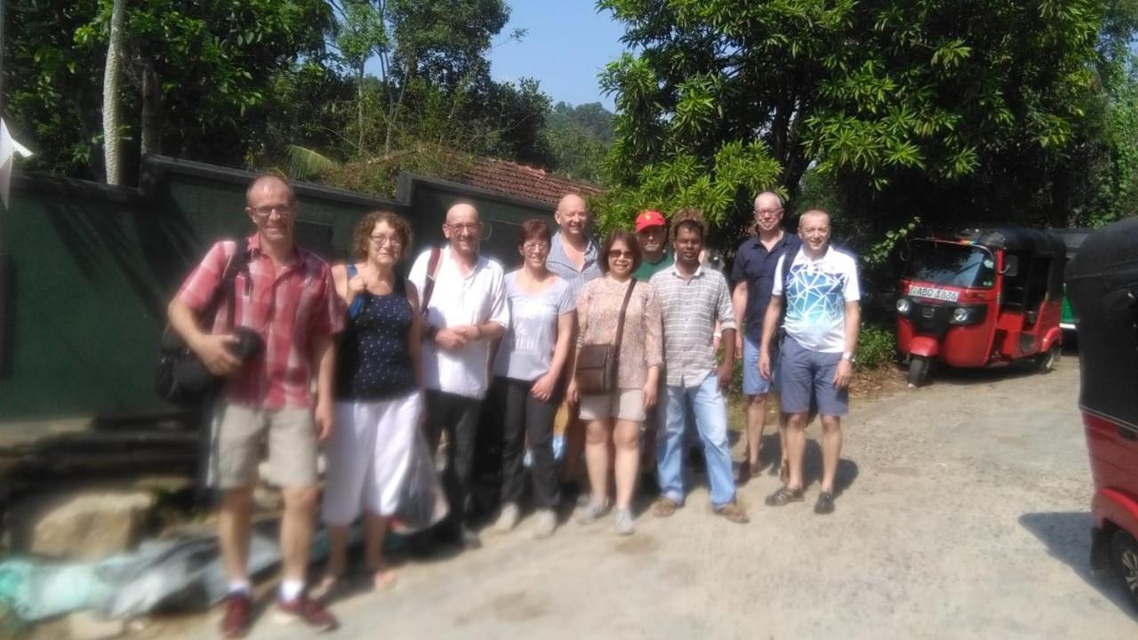 Mahaweli King'S Villa Kandy Exteriör bild
